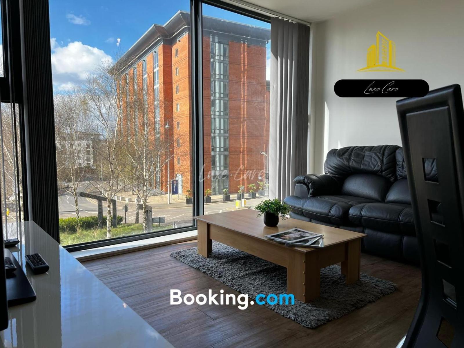 Last-Minute Specials L Book It Now L Sleeps Up To 4 L 2 Bed 2 Bath - Gym - Prime Birmingham Location L Jvt Short Lets Kültér fotó