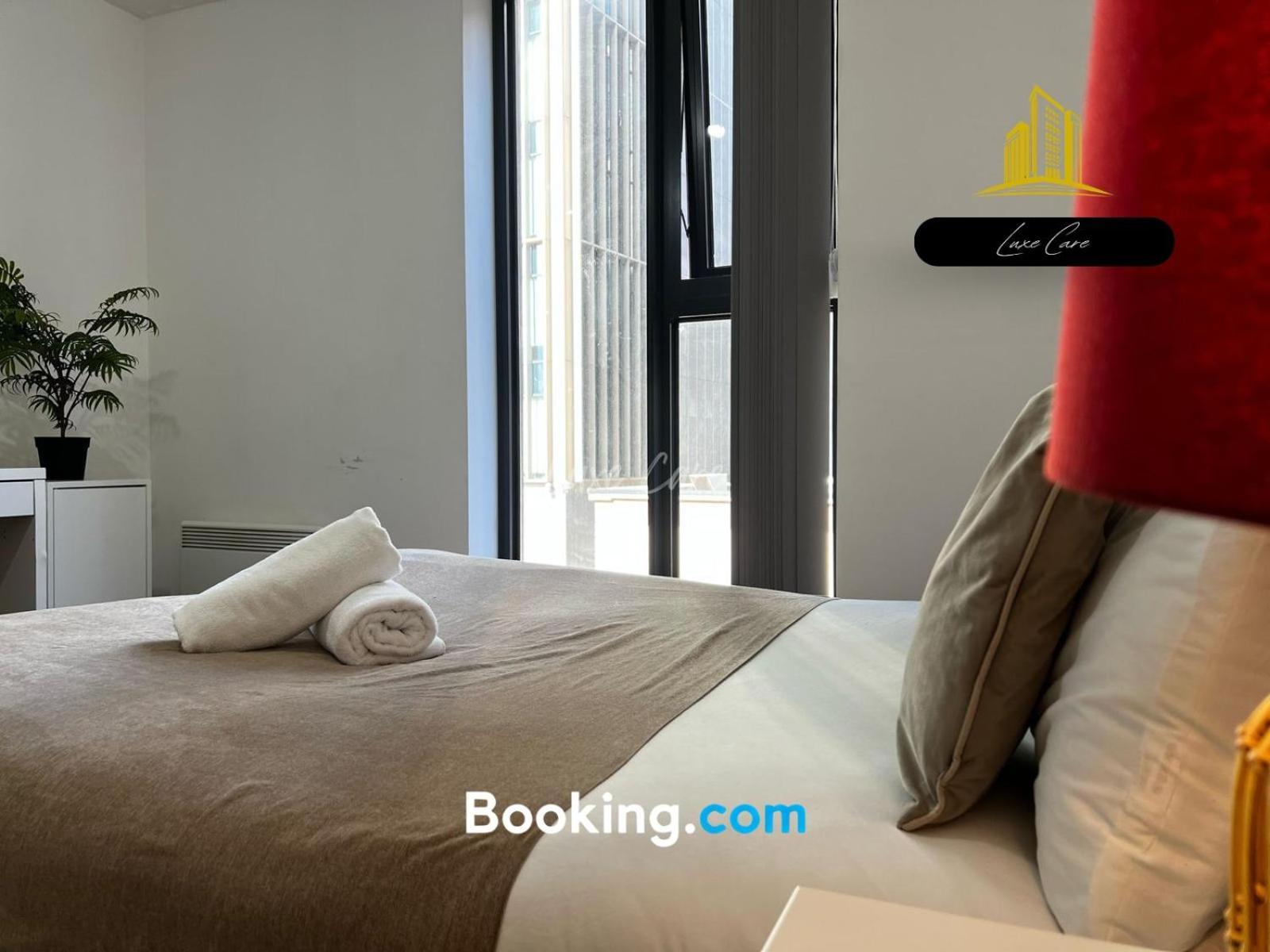 Last-Minute Specials L Book It Now L Sleeps Up To 4 L 2 Bed 2 Bath - Gym - Prime Birmingham Location L Jvt Short Lets Kültér fotó