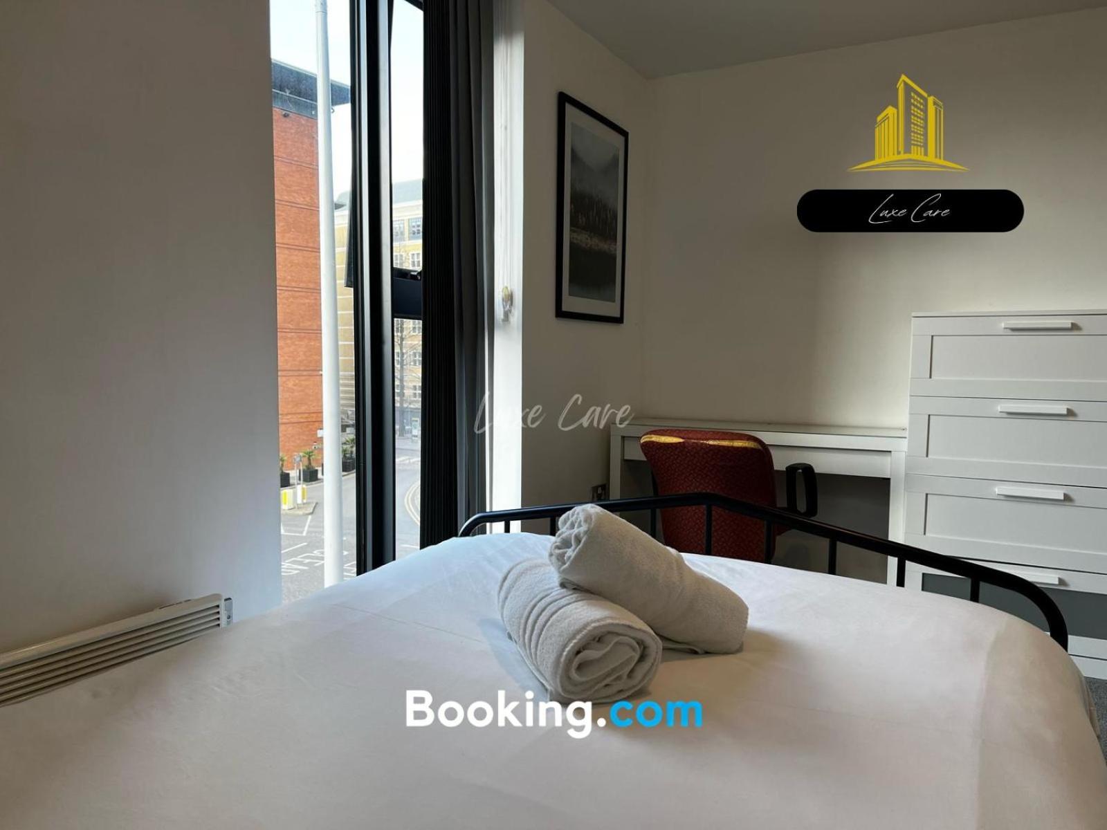 Last-Minute Specials L Book It Now L Sleeps Up To 4 L 2 Bed 2 Bath - Gym - Prime Birmingham Location L Jvt Short Lets Kültér fotó