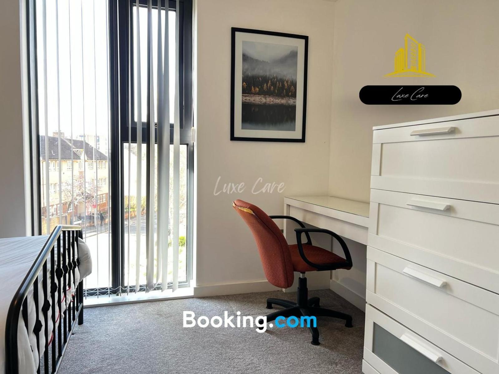 Last-Minute Specials L Book It Now L Sleeps Up To 4 L 2 Bed 2 Bath - Gym - Prime Birmingham Location L Jvt Short Lets Kültér fotó