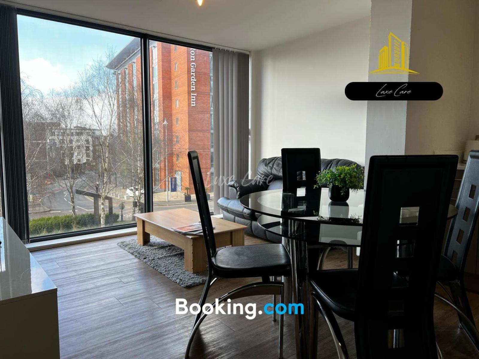 Last-Minute Specials L Book It Now L Sleeps Up To 4 L 2 Bed 2 Bath - Gym - Prime Birmingham Location L Jvt Short Lets Kültér fotó